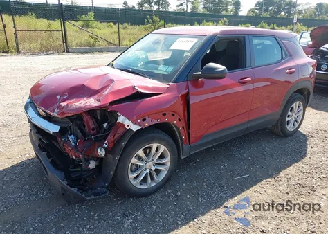 2021 Chevrolet Trailblazer Awd Ls z USA, uszkodzony, nr VIN KL79MNSL8MB134570